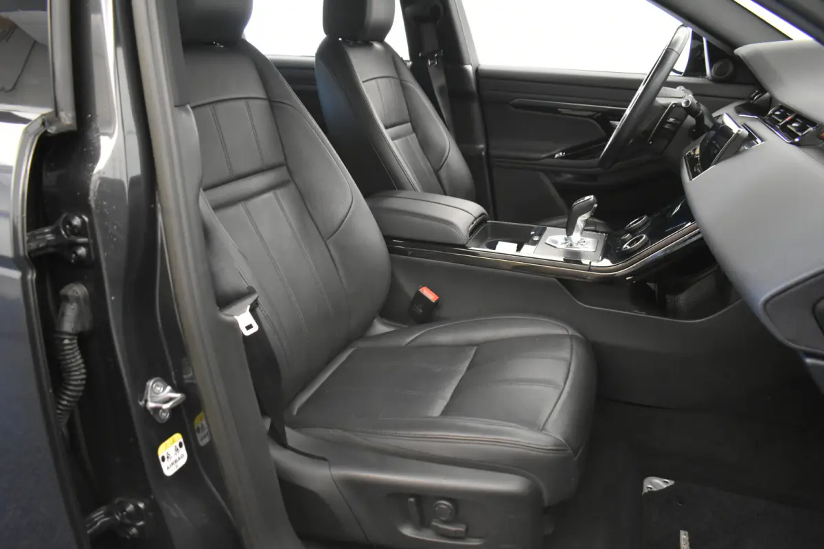 1.5 P300e AWD R-Dynamic SE Camera El Trekh+Stoel+Aklep vol Leder