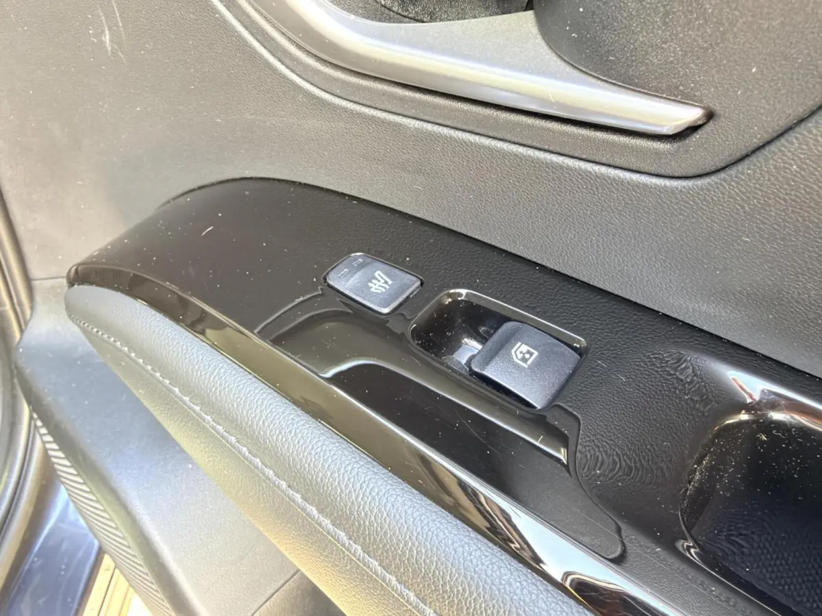 1.6 Hybrid HEV Premium 1e eig|Dealer OH|Camera|Carplay