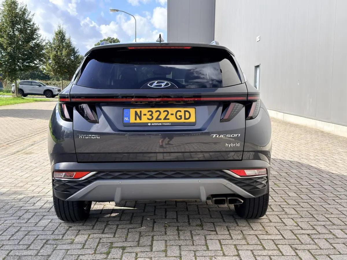 1.6 Hybrid HEV Premium 1e eig|Dealer OH|Camera|Carplay