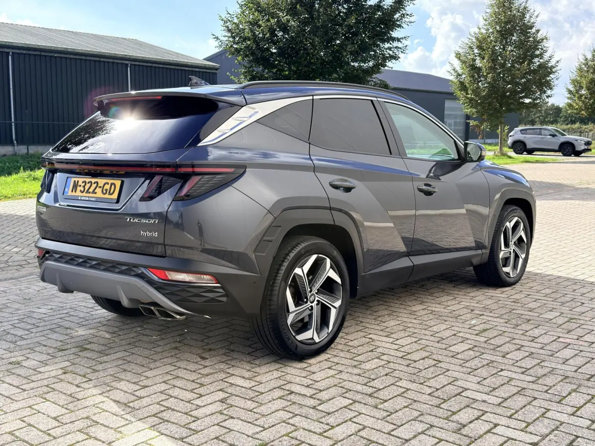 1.6 Hybrid HEV Premium 1e eig|Dealer OH|Camera|Carplay
