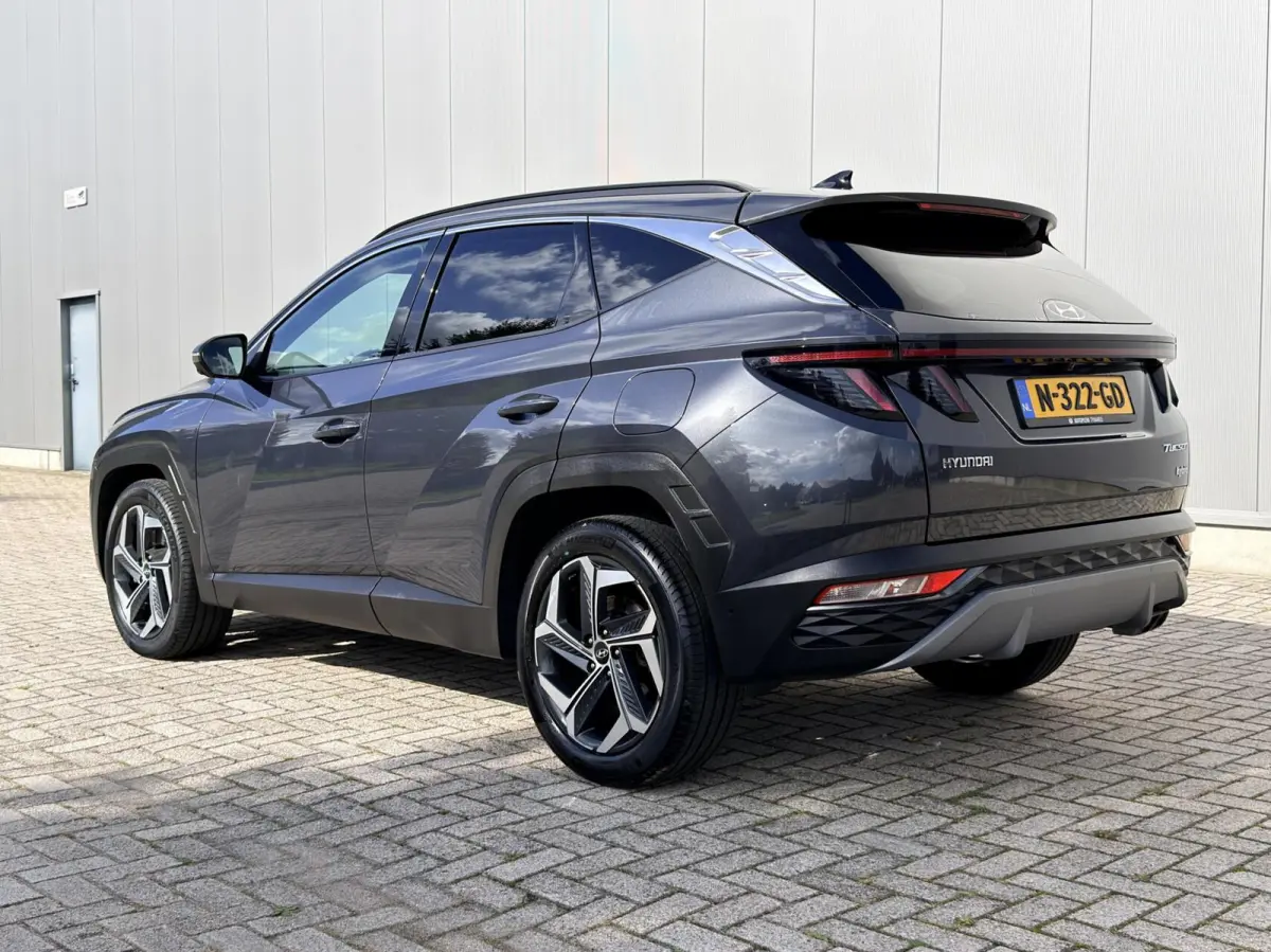 1.6 Hybrid HEV Premium 1e eig|Dealer OH|Camera|Carplay