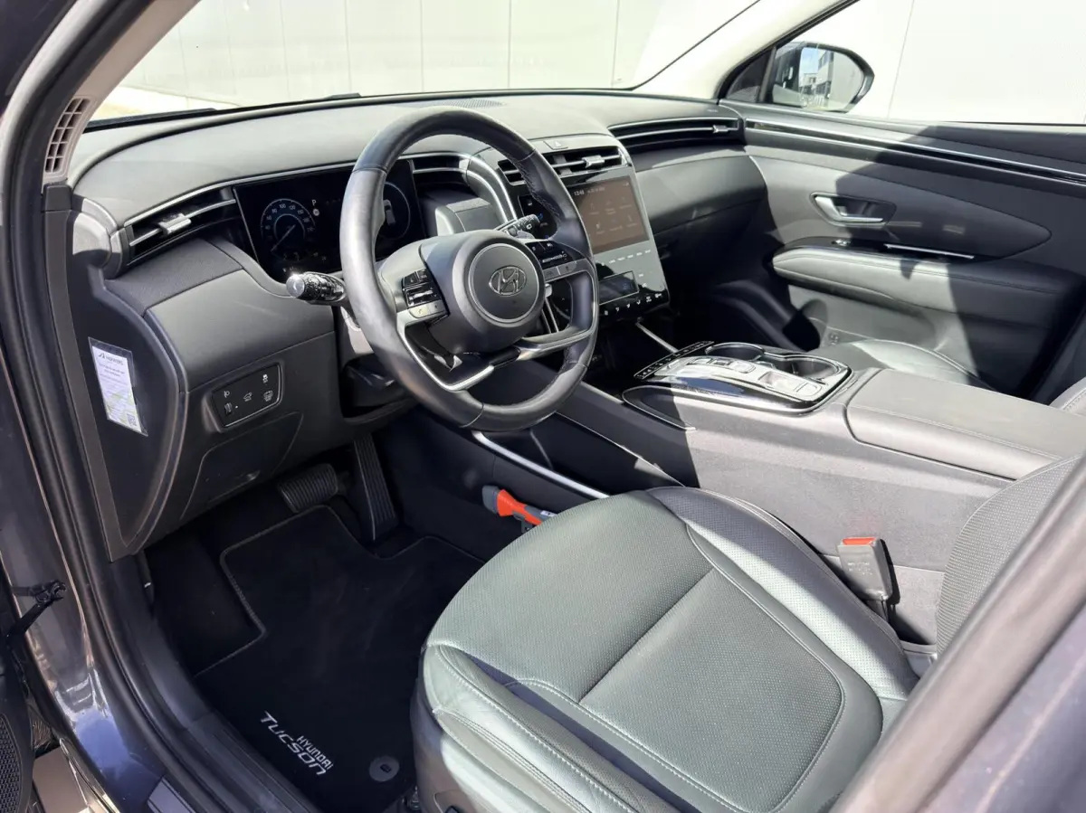 1.6 Hybrid HEV Premium 1e eig|Dealer OH|Camera|Carplay