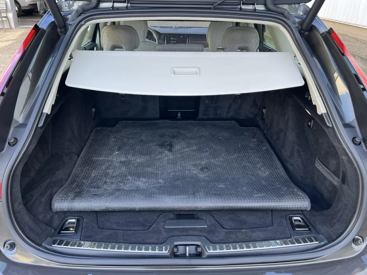 2.0 B5 AWD Pro Bowers&Wilkins / Panoramadak / 21" / Comfort stoelen