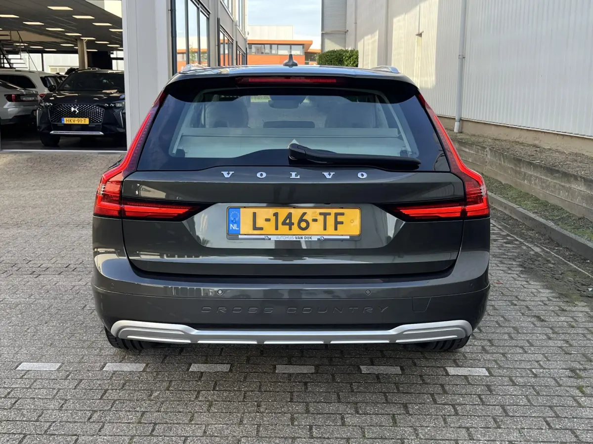 2.0 B5 AWD Pro Bowers&Wilkins / Panoramadak / 21" / Comfort stoelen