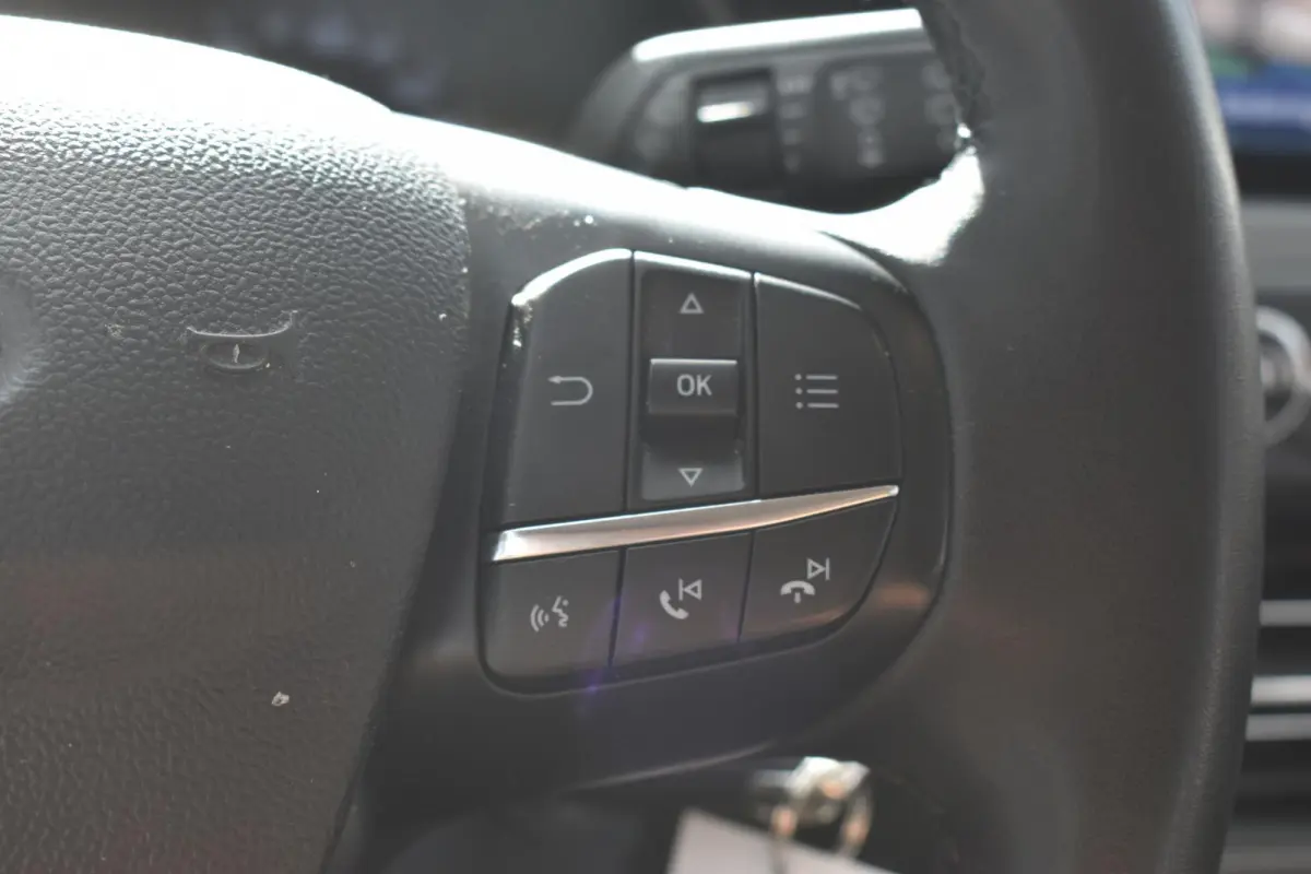 1.0 EcoBoost Hybrid Connected Navigatie | Carplay | Cruise | Airco | 12 mnd BOVAG garantie |