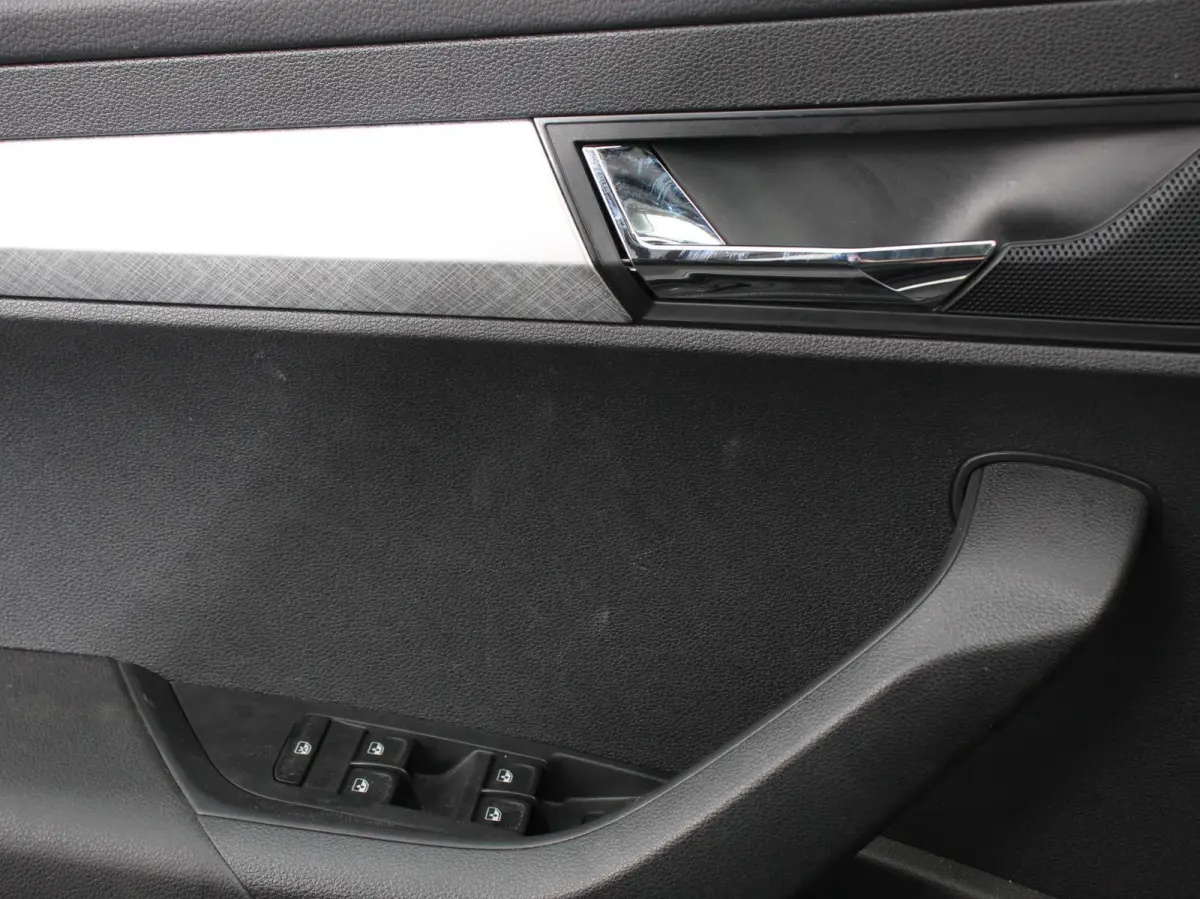 1.5 TSI 150pk DSG ACT Selection Navigatie Apple Carplay/Android Auto Camera Parkeer sensoren Adaptieve Cruise Control Lichtmetalen Velgen Digitale Cockpit