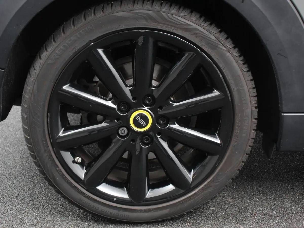 Charged 33 kWh Leder Climate Control Cruise Control Navigatie Camera Head up Harman Kardon
