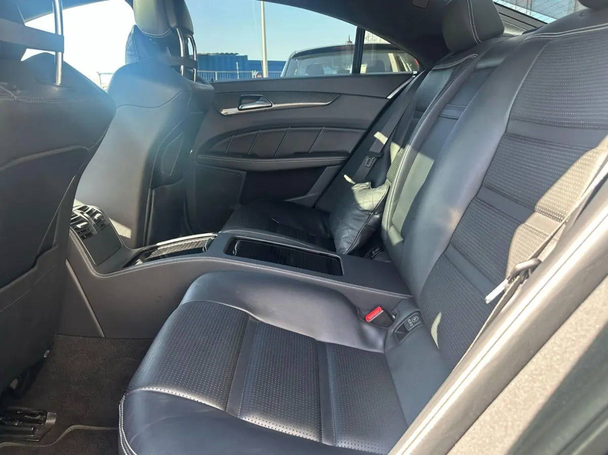 AMG 63 S 4MATIC 720PK PANO FULL OPTION!