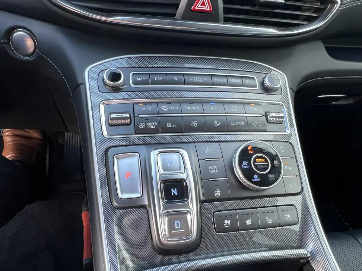 1.6 T-GDI PHEV Premium Sky 7p. Leder / panoramadak / stoelverw./koeling / aut.parkeren
