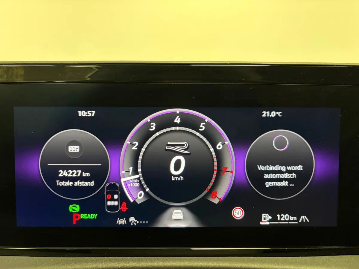 1.5 eTsi R-Line First Edition*Winterpakket*Camera*IQ-Light*