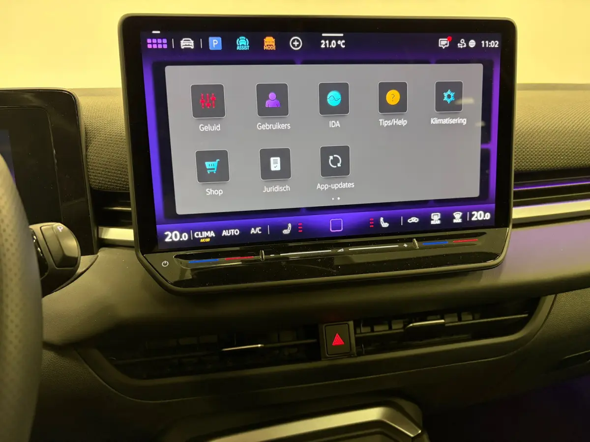 1.5 eTsi R-Line First Edition*Winterpakket*Camera*IQ-Light*