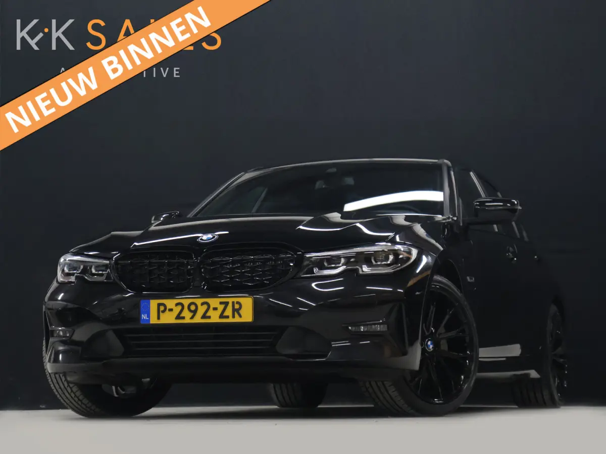 320e Business Edition Plus [APPLE CARPLAY, ANDROID, CRUISE CONTROL, STOELVERWARMING, DIGITAL DASH, PDC 360, LEDER, BLUETOOTH, CLIMATECONTROL, LED, NAVIGATIE, NIEUWSTAAT]