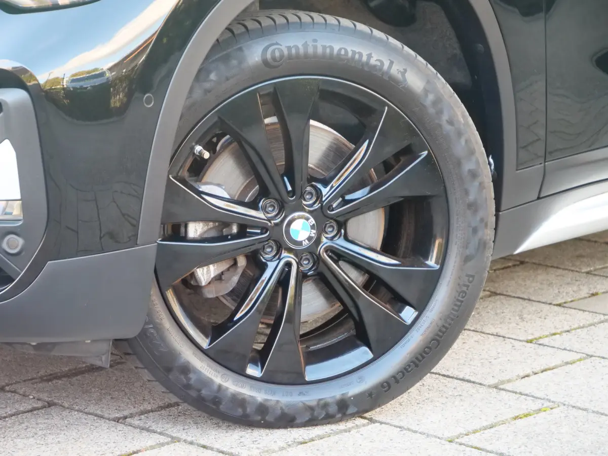 sDrive20i High Executive 192 Pk Automaat Navi / DAB / Camera / 18 inch