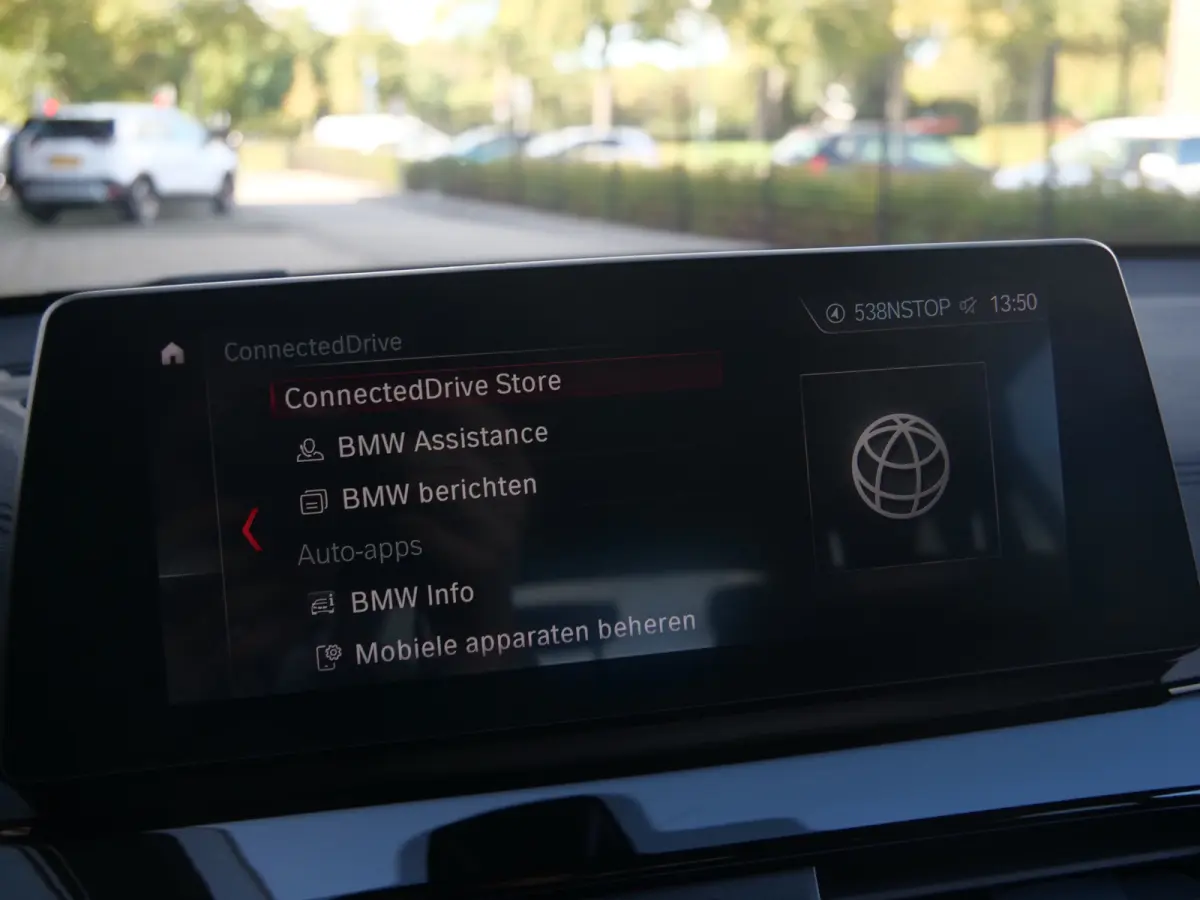 sDrive20i High Executive 192 Pk Automaat Navi / DAB / Camera / 18 inch
