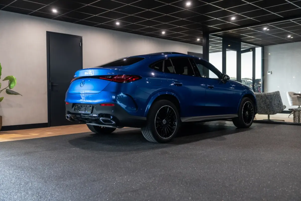 GLC 300e Coupe 4-Matic | Pano | Burmester | AMG |