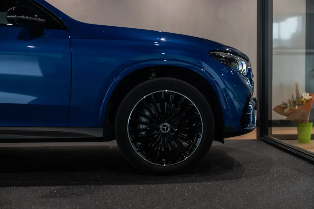 GLC 300e Coupe 4-Matic | Pano | Burmester | AMG |