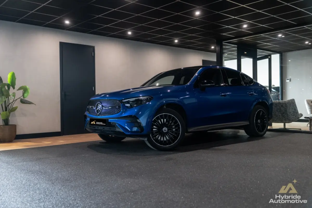 GLC 300e Coupe 4-Matic | Pano | Burmester | AMG |