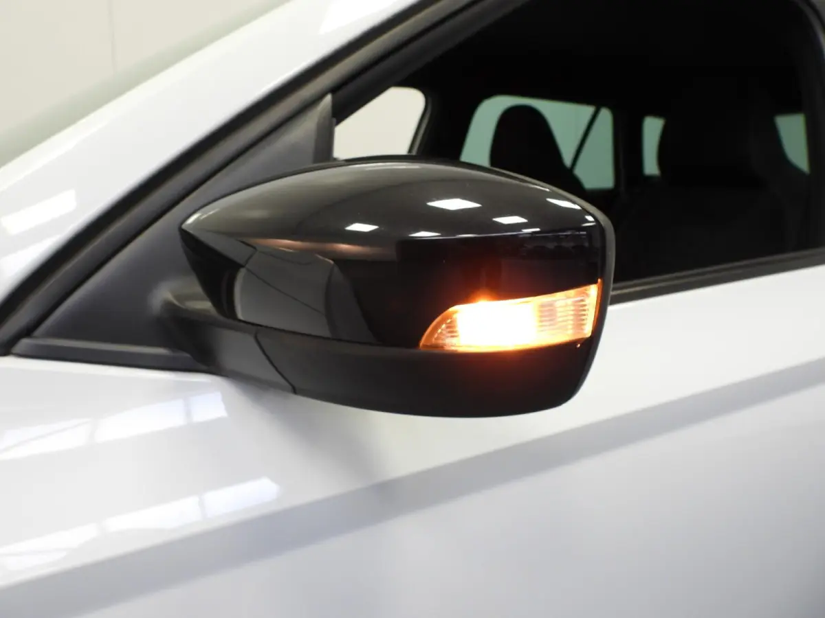 1.0 TSI Monte Carlo NAVI/CLIMA/CRUISE/PDC/17"LMV!