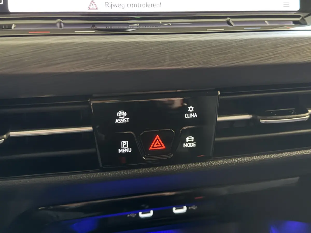 1.4 TSI 204PK eHybrid PHEV DSG STYLE CAMERA/CARPLAY/SFEERVERL.