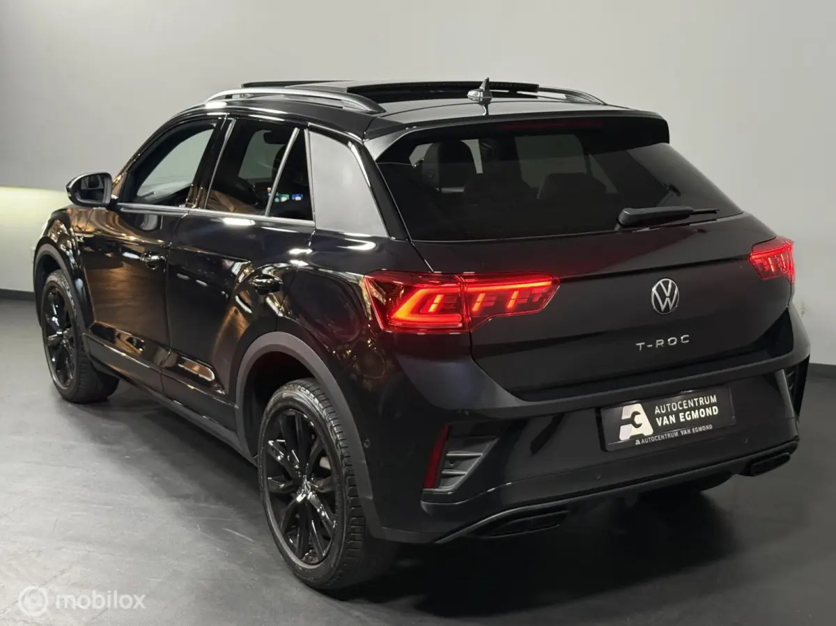 1.5 TSI DSG R-LINE | PANO | TREKH. | BLACK