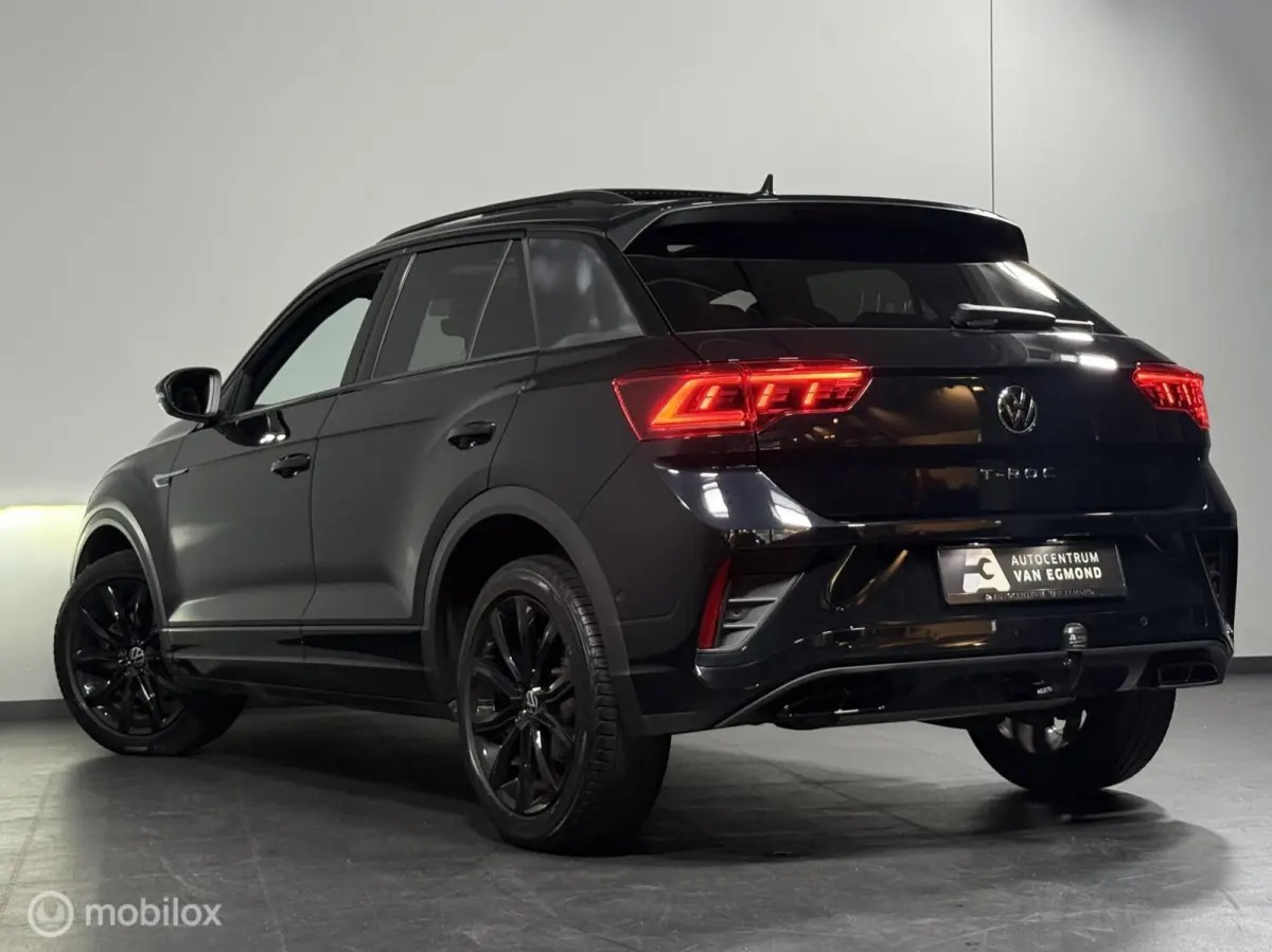 1.5 TSI DSG R-LINE | PANO | TREKH. | BLACK