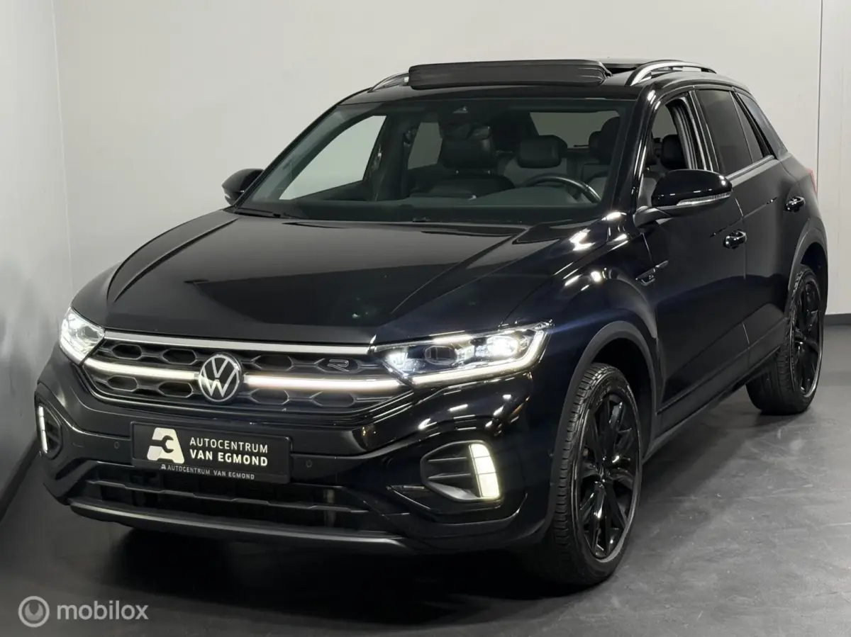 1.5 TSI DSG R-LINE | PANO | TREKH. | BLACK