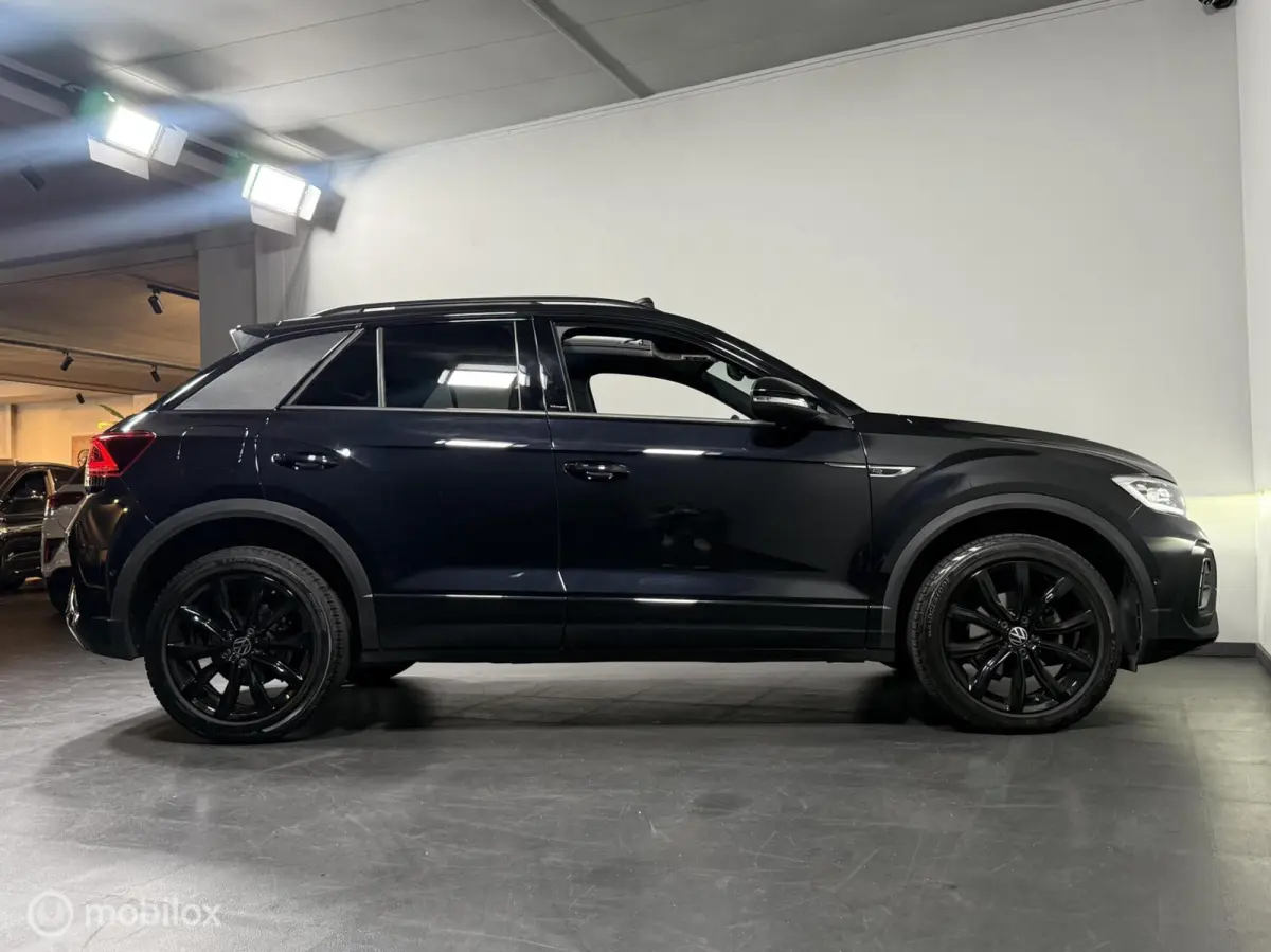 1.5 TSI DSG R-LINE | PANO | TREKH. | BLACK