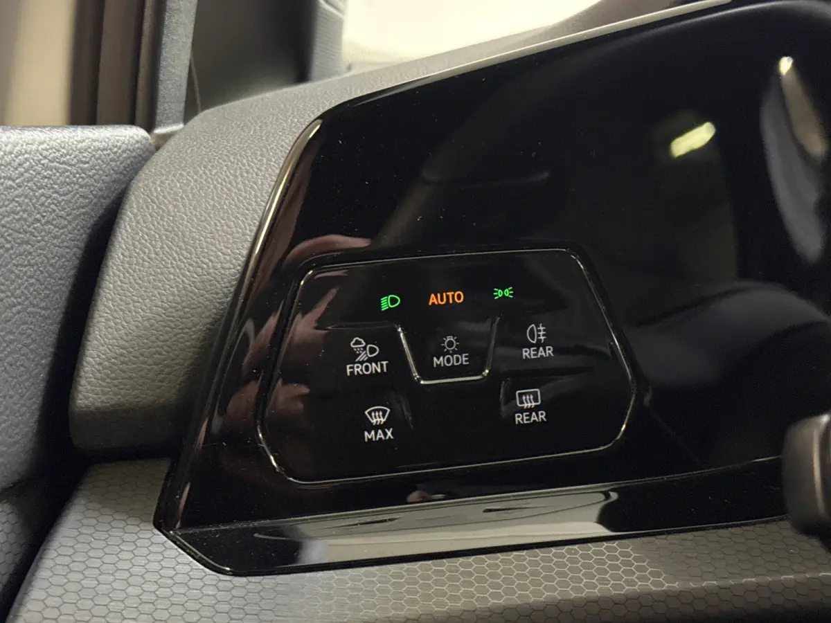 GTE 245PK HYBRID SPORT CARPLAY/ACC/SFEERVERL/STUURVERW.