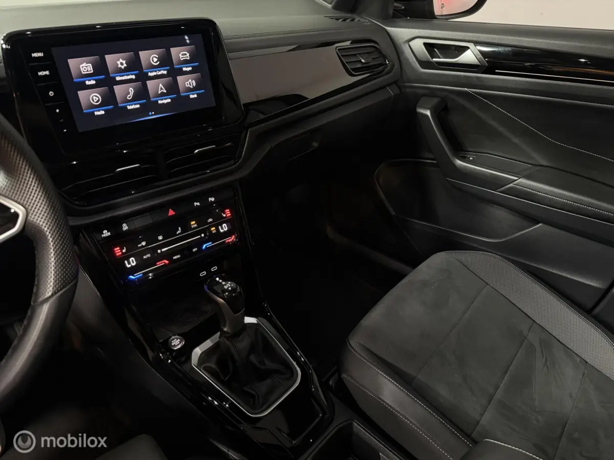 1.5 TSI DSG R-LINE | PANO | ACC | BEATS