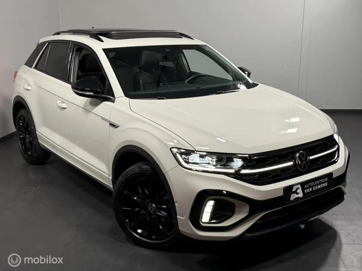 1.5 TSI DSG R-LINE | PANO | ACC | BEATS