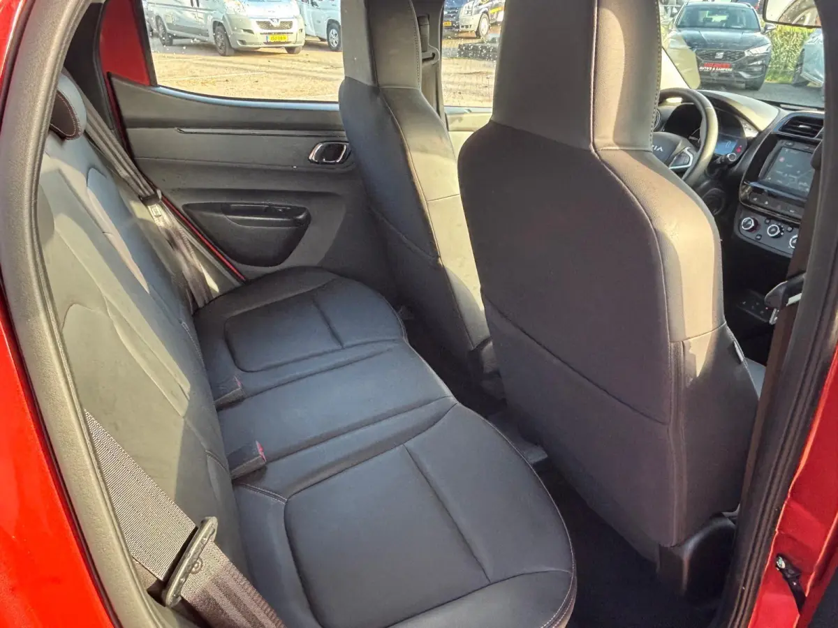 Extreme 27 kWh navi airco carplay camera