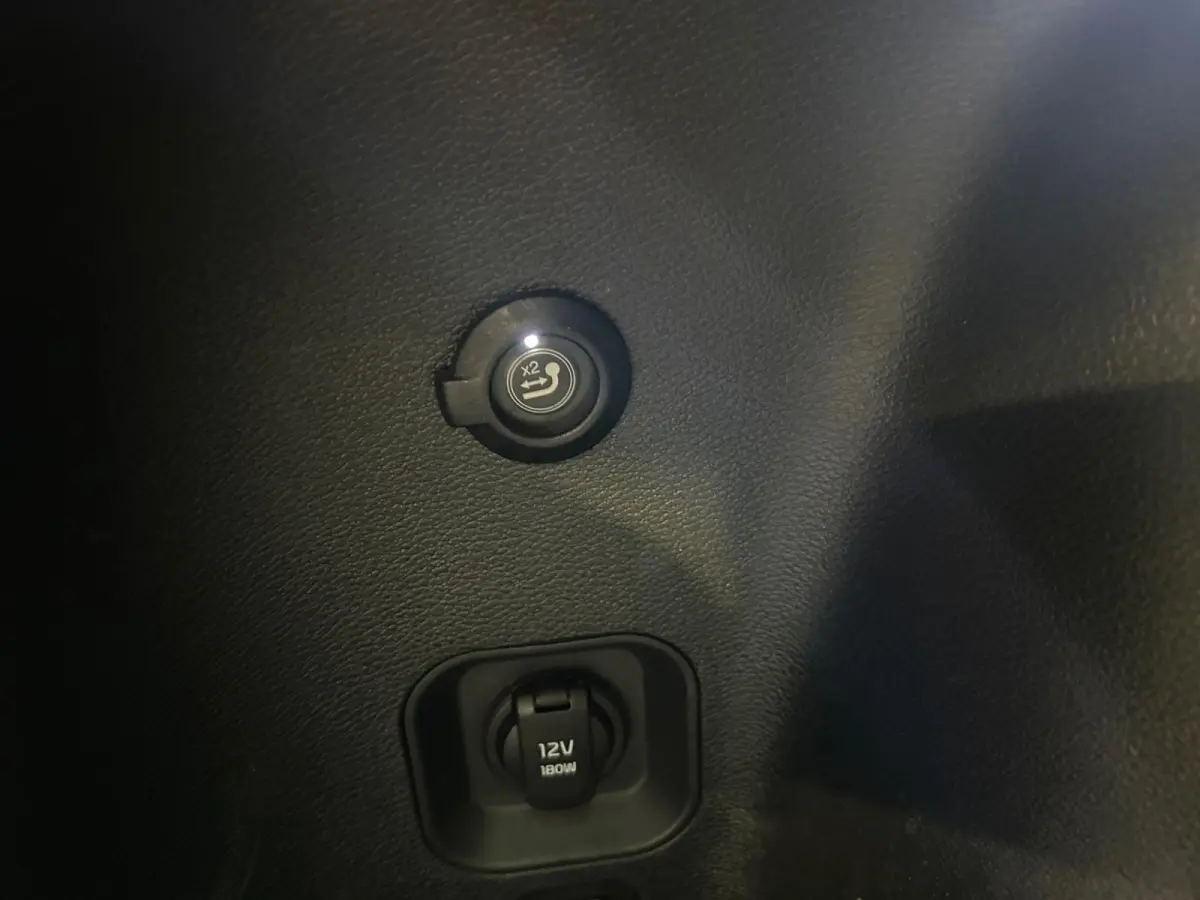 1.6 T-GDi Plug-in Hybrid AWD GT-PlusLine | Elektrisch Bedienbare Trekhaak 13-Polig | All-Seasonbanden | Black Pack | Elektrisch Bedienbaar Schuif / Kanteldak | Licht + Regensensor | Stoelver