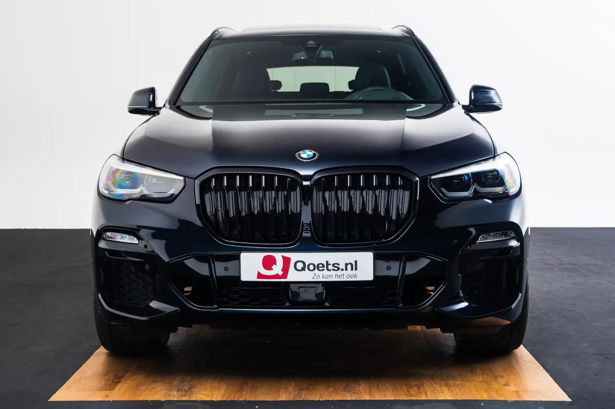 xDrive45e High Executive M Sport - Head-Up Display - Lederen Bekleding - Schuif-/Kanteldak - Active Cruise Control ( ACC ) - BMW Live Cockpit Professional - Comfort Access - 22" - Soft-Close