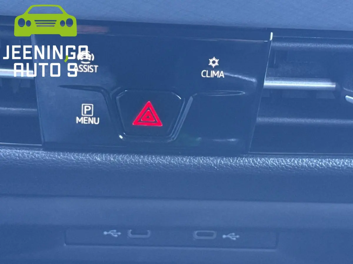 1.0 TSI Life |ACC|Navi|Stoelverwarming|Trekhaak