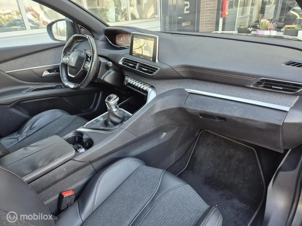 1.2 GT Line 19" HALF LEDER CAMERA APPLE CARPLAY