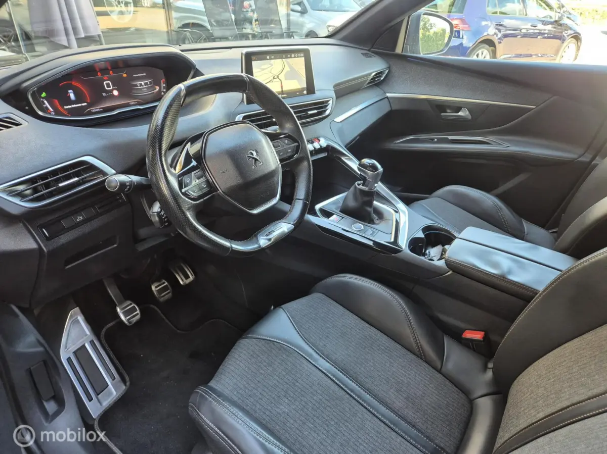 1.2 GT Line 19" HALF LEDER CAMERA APPLE CARPLAY