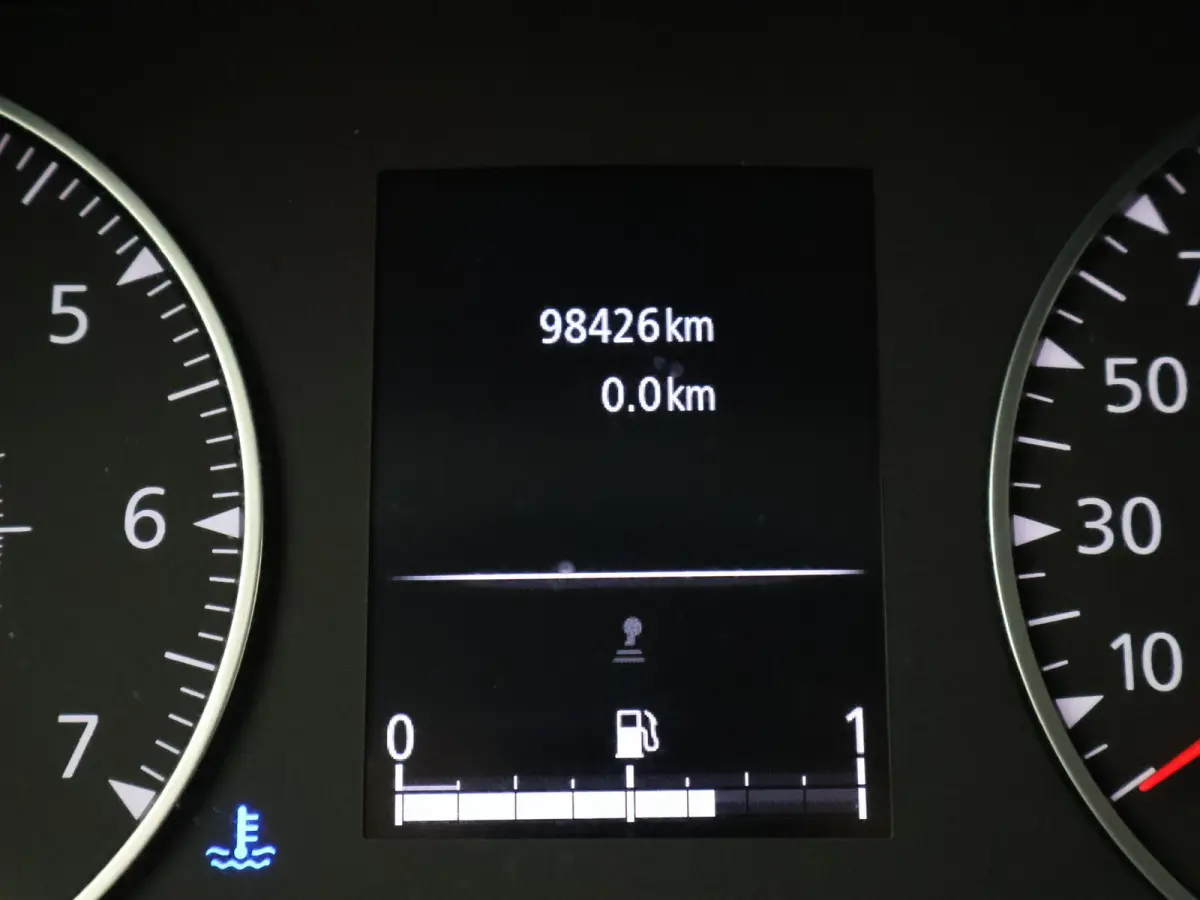 1.5 dCi 75 COMFORT EXTRA*1e EIG*+ CAMERA | CARPLAY | DAB | DODEHOEK | NAVIGATIE