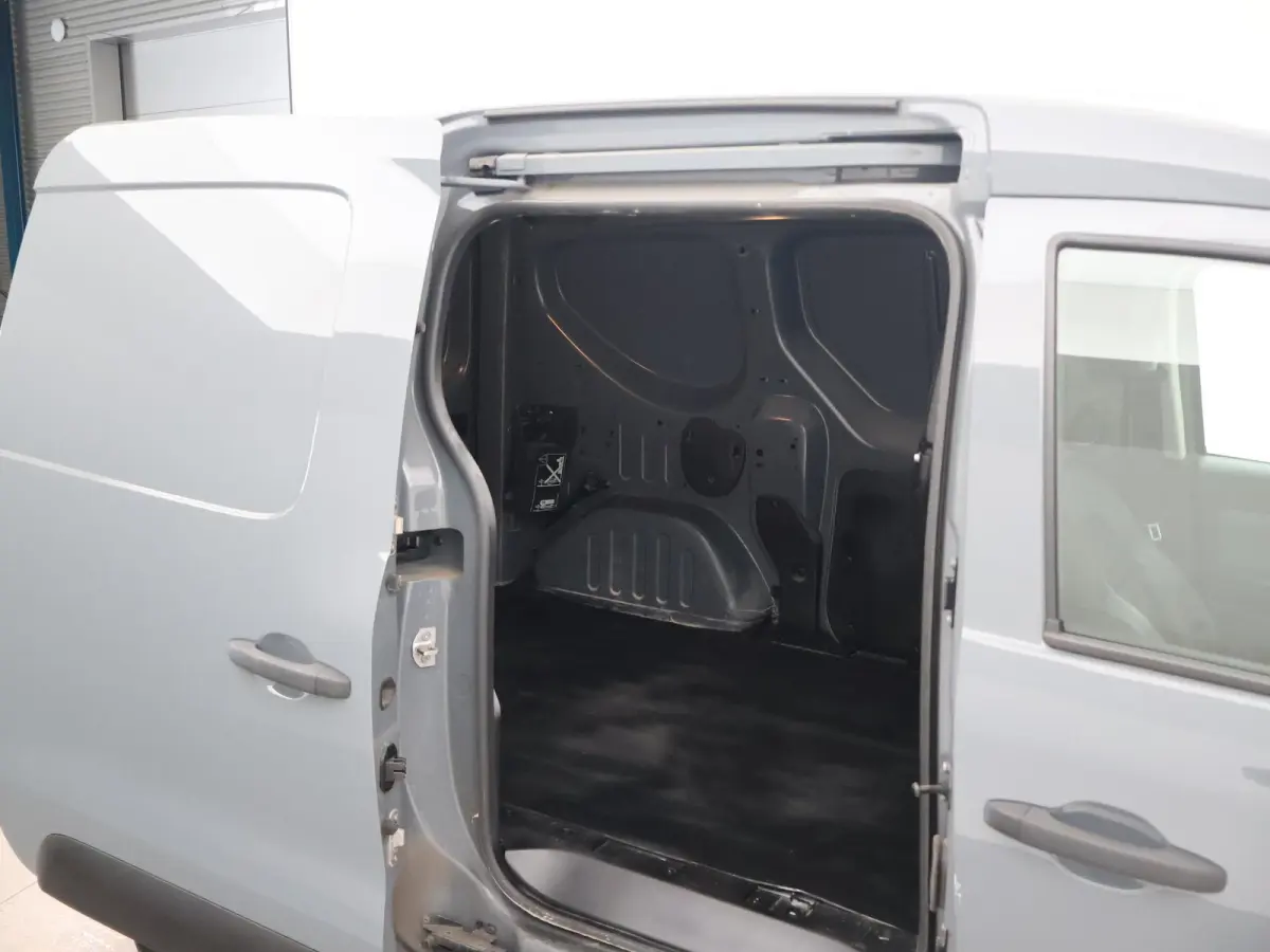 1.5 dCi 75 COMFORT EXTRA*1e EIG*+ CAMERA | CARPLAY | DAB | DODEHOEK | NAVIGATIE