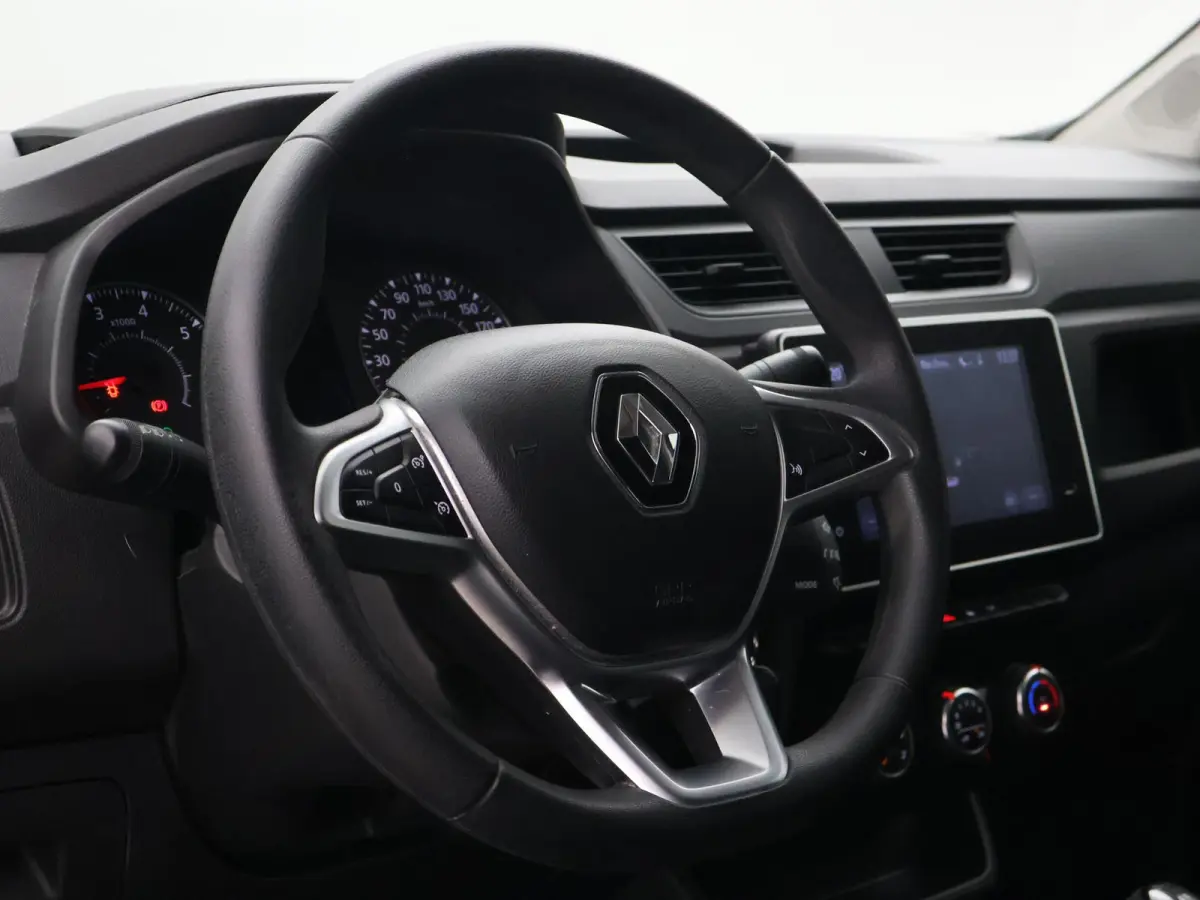 1.5 dCi 75 COMFORT EXTRA*1e EIG*+ CAMERA | CARPLAY | DAB | DODEHOEK | NAVIGATIE