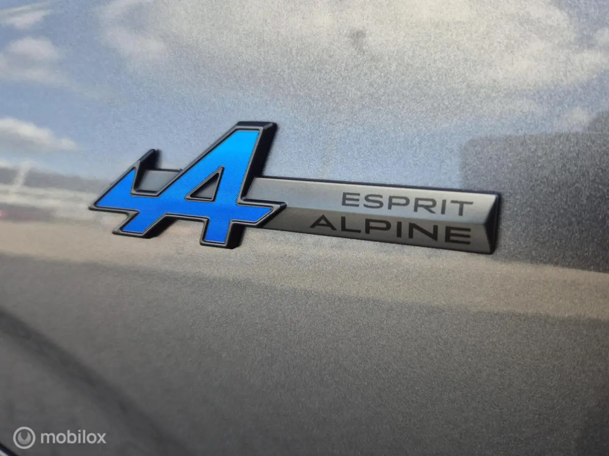 1.2 E-Tech full hybrid 200 Iconic Alpine