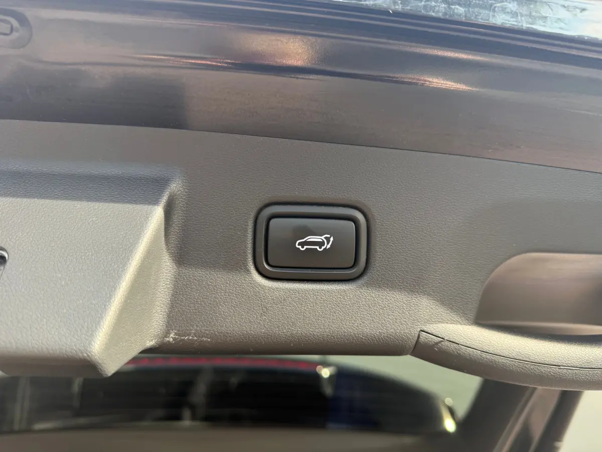1.6 T-GDI PHEV N Line Sky 4WD / Panoramadak / 360° camera / Adaptive cruise control / Stoelventilatie / Stoelverwarming voor + achter / Stuurwielverwarming / Elektrisch verstelbare voorstoe