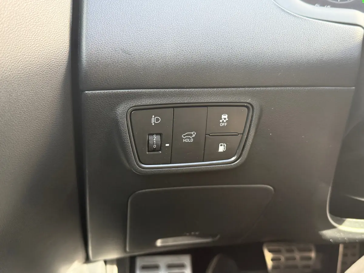 1.6 T-GDI PHEV N Line Sky 4WD / Panoramadak / 360° camera / Adaptive cruise control / Stoelventilatie / Stoelverwarming voor + achter / Stuurwielverwarming / Elektrisch verstelbare voorstoe