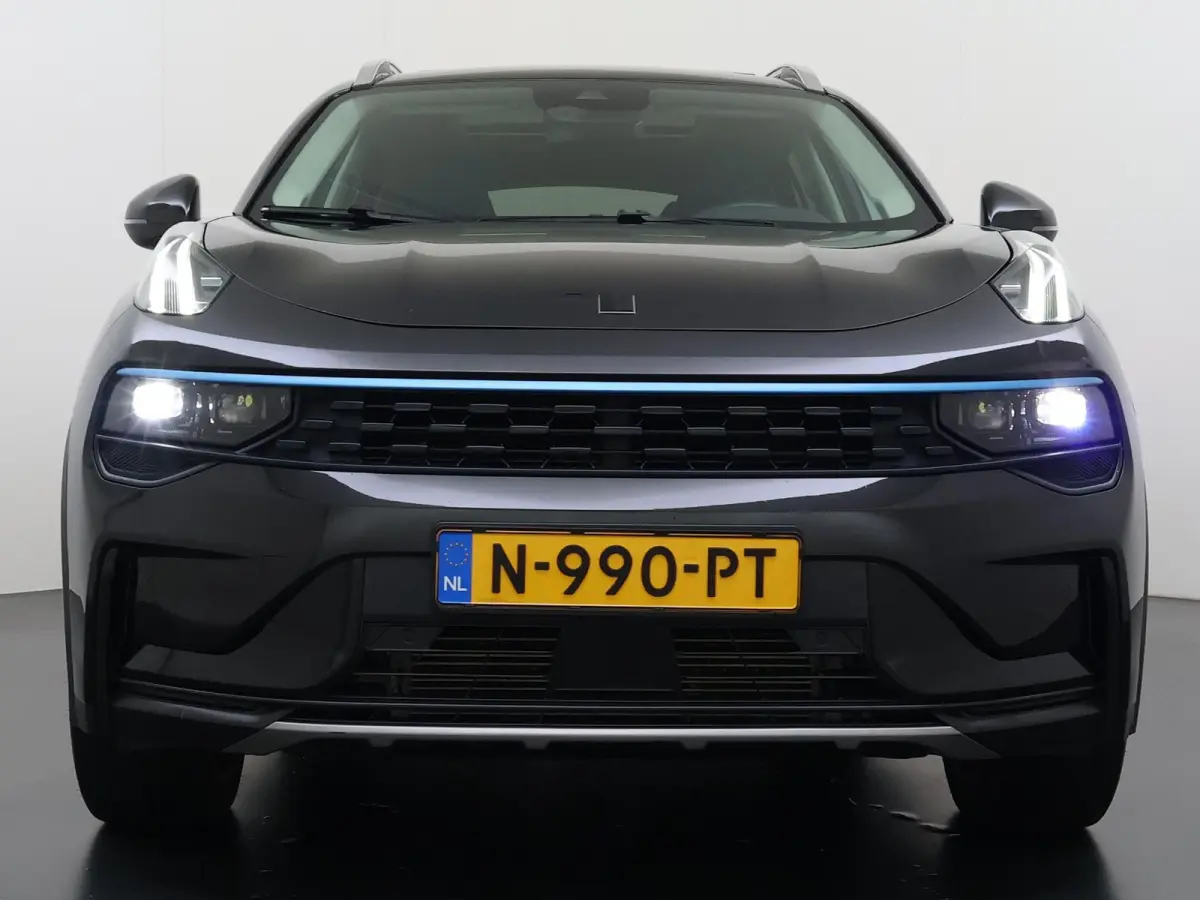 1.5 APPLE CARPLAY/ANDROID AUTO | PANORAMADAK | ELEKTRISCHE ACHTERKLEP | STOEL VERWARMING | MEMORY SEATS |