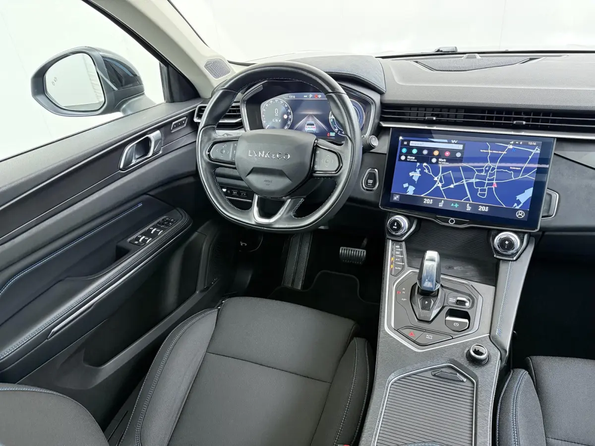 1.5 APPLE CARPLAY/ANDROID AUTO | PANORAMADAK | ELEKTRISCHE ACHTERKLEP | STOEL VERWARMING | MEMORY SEATS |