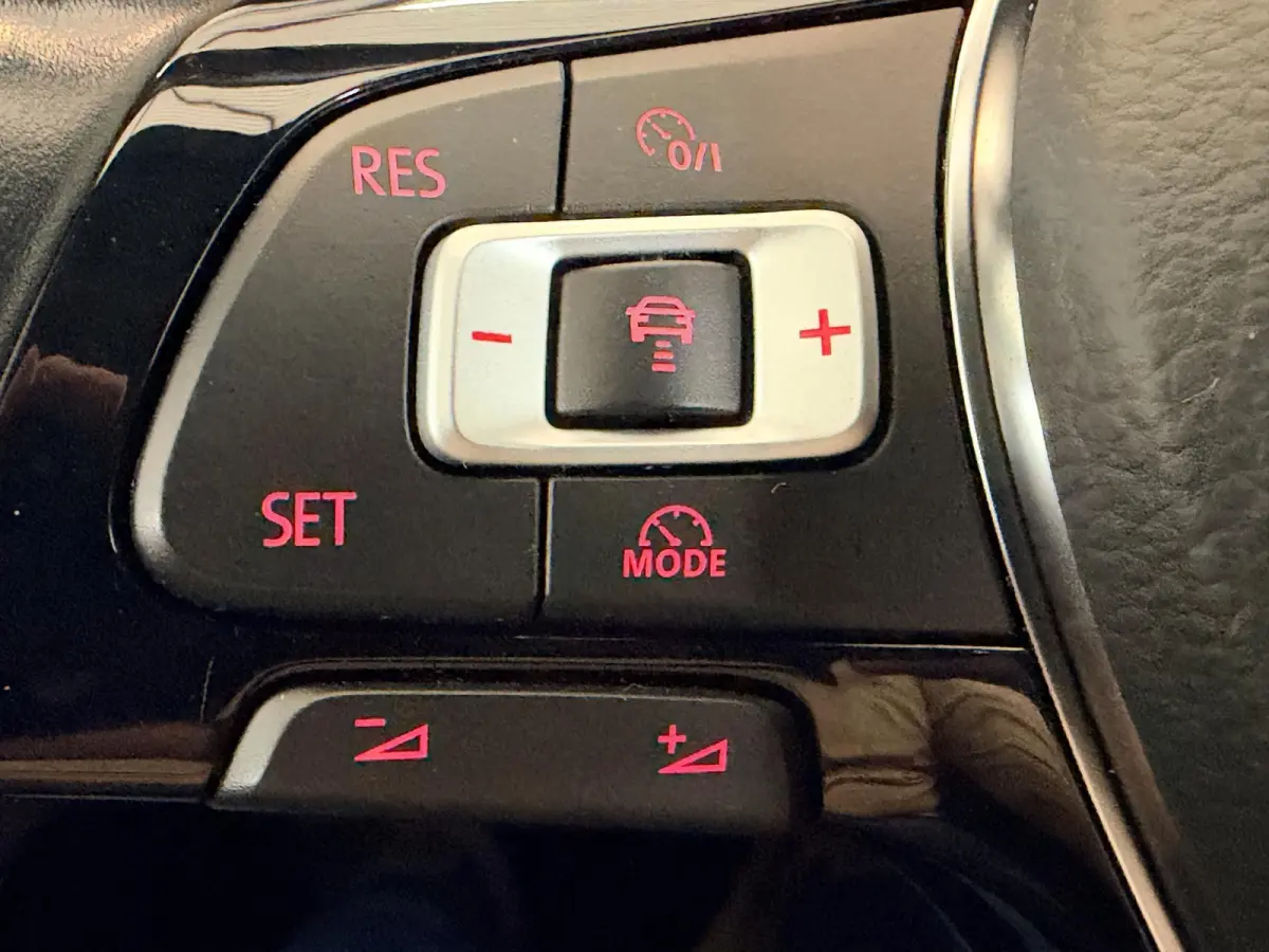 1.0 TSI Highline Led | Virtueel Display | Clima | Adaptive Cruise | Virtual Cockpit | Stoelverwarming | Apple & Android | Dealeronderhouden | 1e Eigenaar |