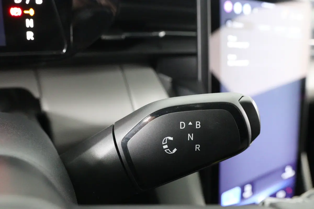 Premium Extended Range AWD 79 kWh | SOH 96% | Stuur/stoel Verwarming | 360 Camera | Adaptieve Cruise | Elektr trekhaak | Massage Zetels | Warmtepomp | Panoramadak
