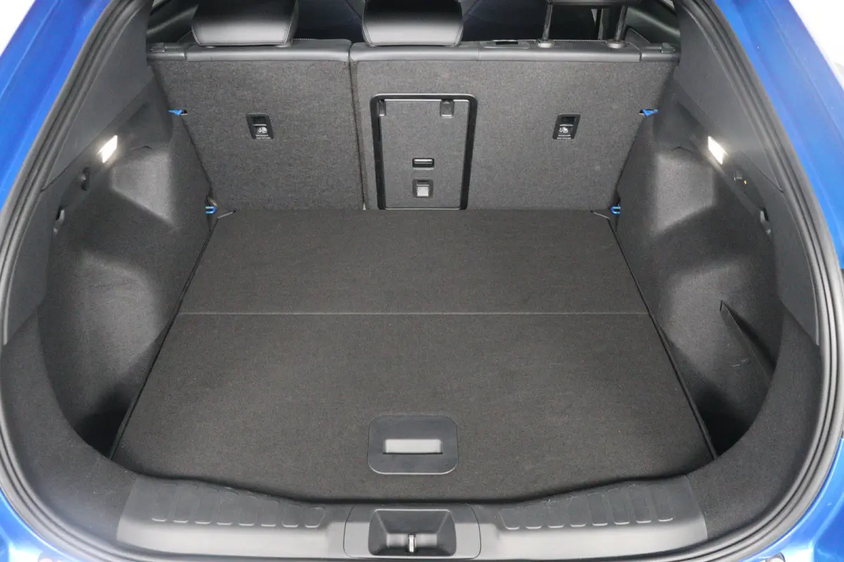 Premium Extended Range AWD 79 kWh | SOH 96% | Stuur/stoel Verwarming | 360 Camera | Adaptieve Cruise | Elektr trekhaak | Massage Zetels | Warmtepomp | Panoramadak