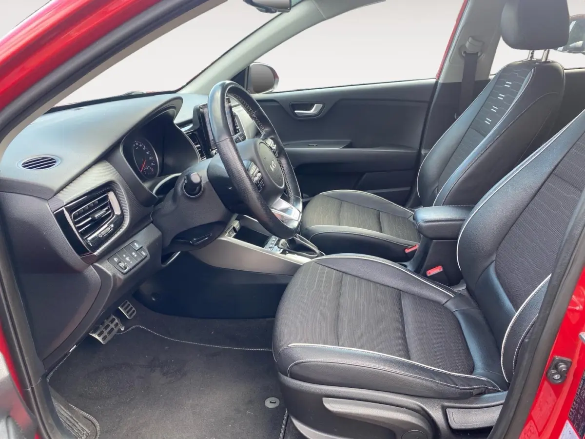 1.0 T-GDi MHEV GT-PlusLine | AUTOMAAT | Climate control | Dodehoekdetectie | Stoelverwarming en ventilatie | 17 inch lichtmetalen velgen | Navigatie | Parkeercamera | Elek.  schuif/kanteldak