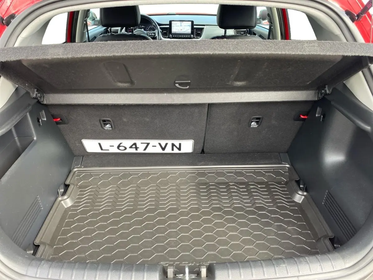 1.0 T-GDi MHEV GT-PlusLine | AUTOMAAT | Climate control | Dodehoekdetectie | Stoelverwarming en ventilatie | 17 inch lichtmetalen velgen | Navigatie | Parkeercamera | Elek.  schuif/kanteldak