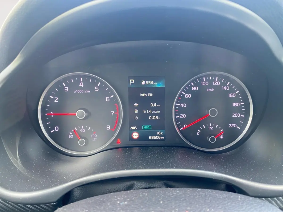 1.0 T-GDi MHEV GT-PlusLine | AUTOMAAT | Climate control | Dodehoekdetectie | Stoelverwarming en ventilatie | 17 inch lichtmetalen velgen | Navigatie | Parkeercamera | Elek.  schuif/kanteldak